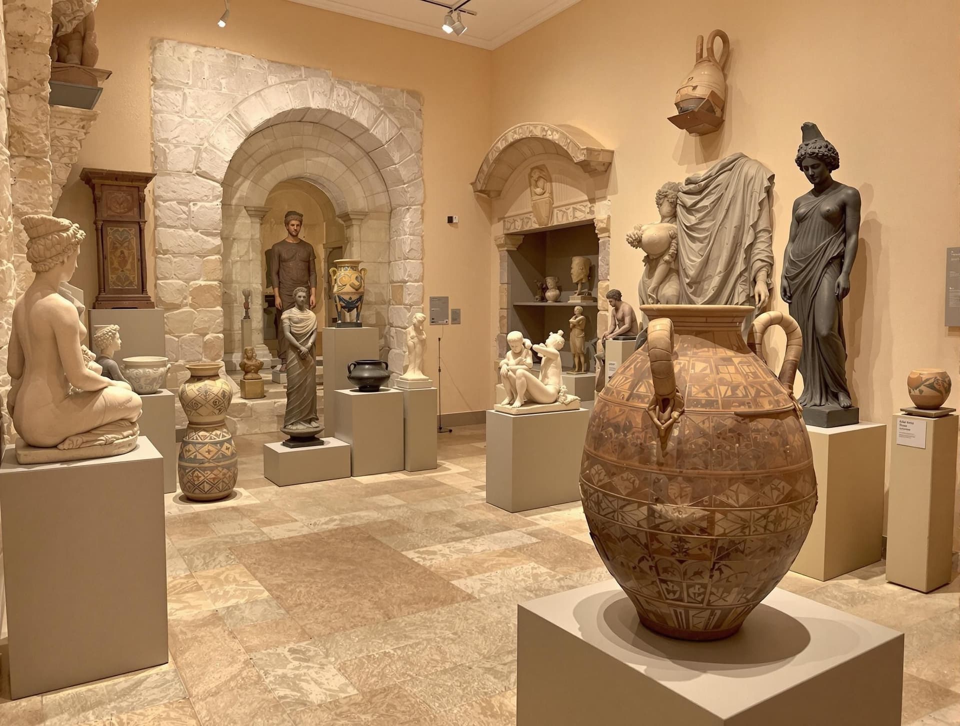 Museo Archeologico Regionale Paolo Orsi i Syrakusa med dess imponerande samling av antika artefakter